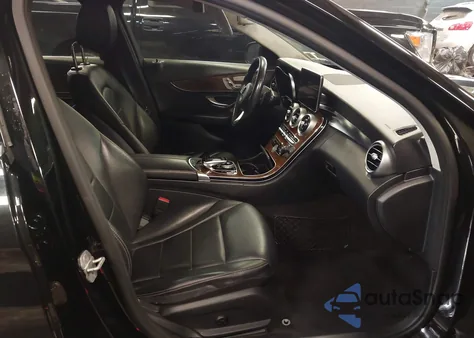 2015 Mercedes-Benz C-Class C 300 из США, поврежденный, VIN 55SWF4KB1FU005571